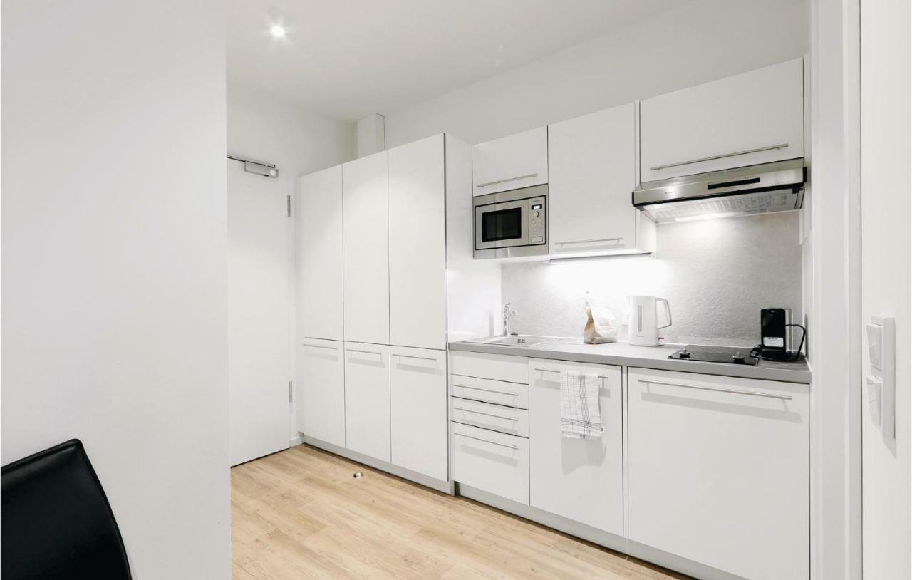 Cozy Apartment In Luebeck Travemuende With Kitchen Lübeck Exterior foto